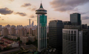 DoubleTree by Hilton Shanghai Pudong - Present welcome cookie